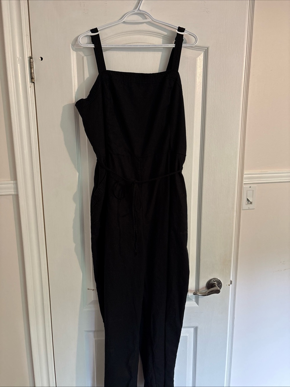 Old Navy XXL Classic Black Women's Jumpsuit with Adjustable Straps